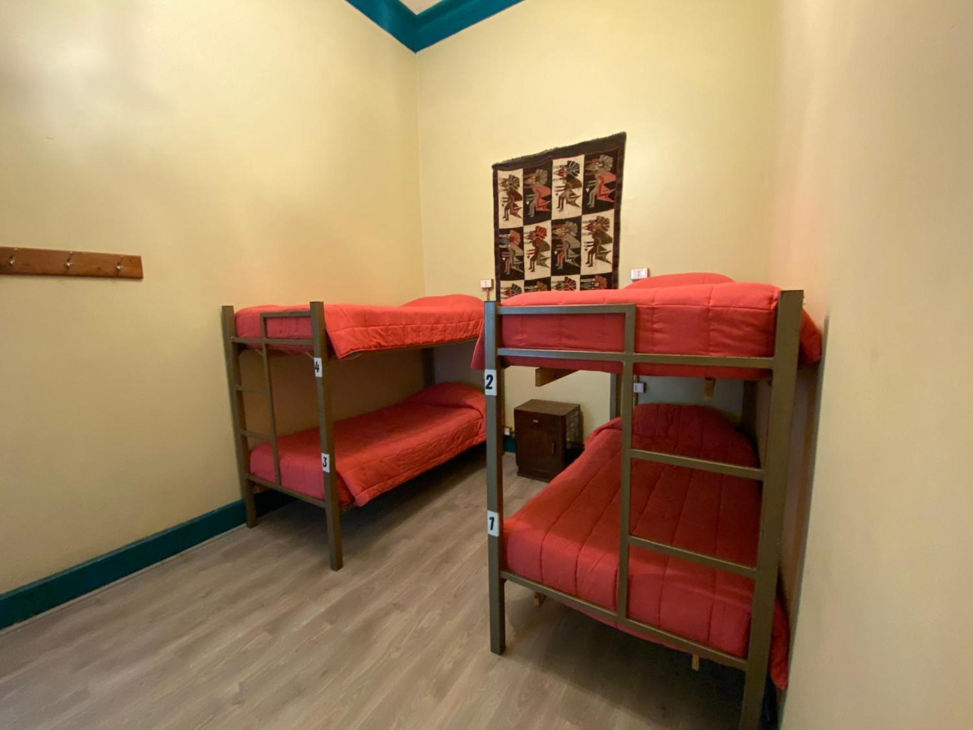 La Casa Roja Hostel Santiago du Chili Extérieur photo